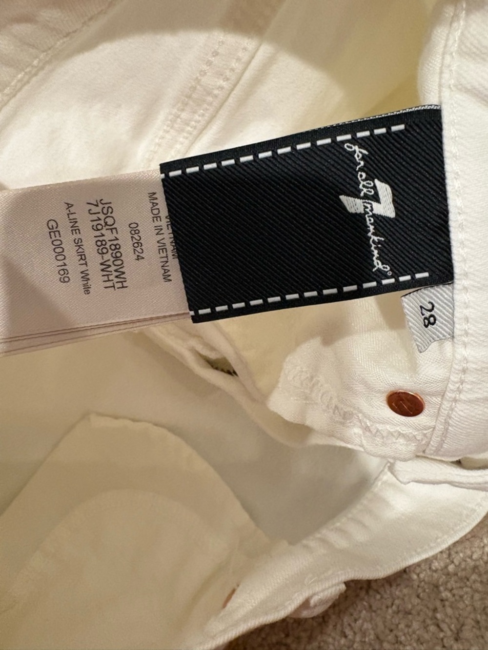 White Denim Mini Skirt - Classic Women's Skirt 7 for all mankind size 28. - Picture 4 of 4